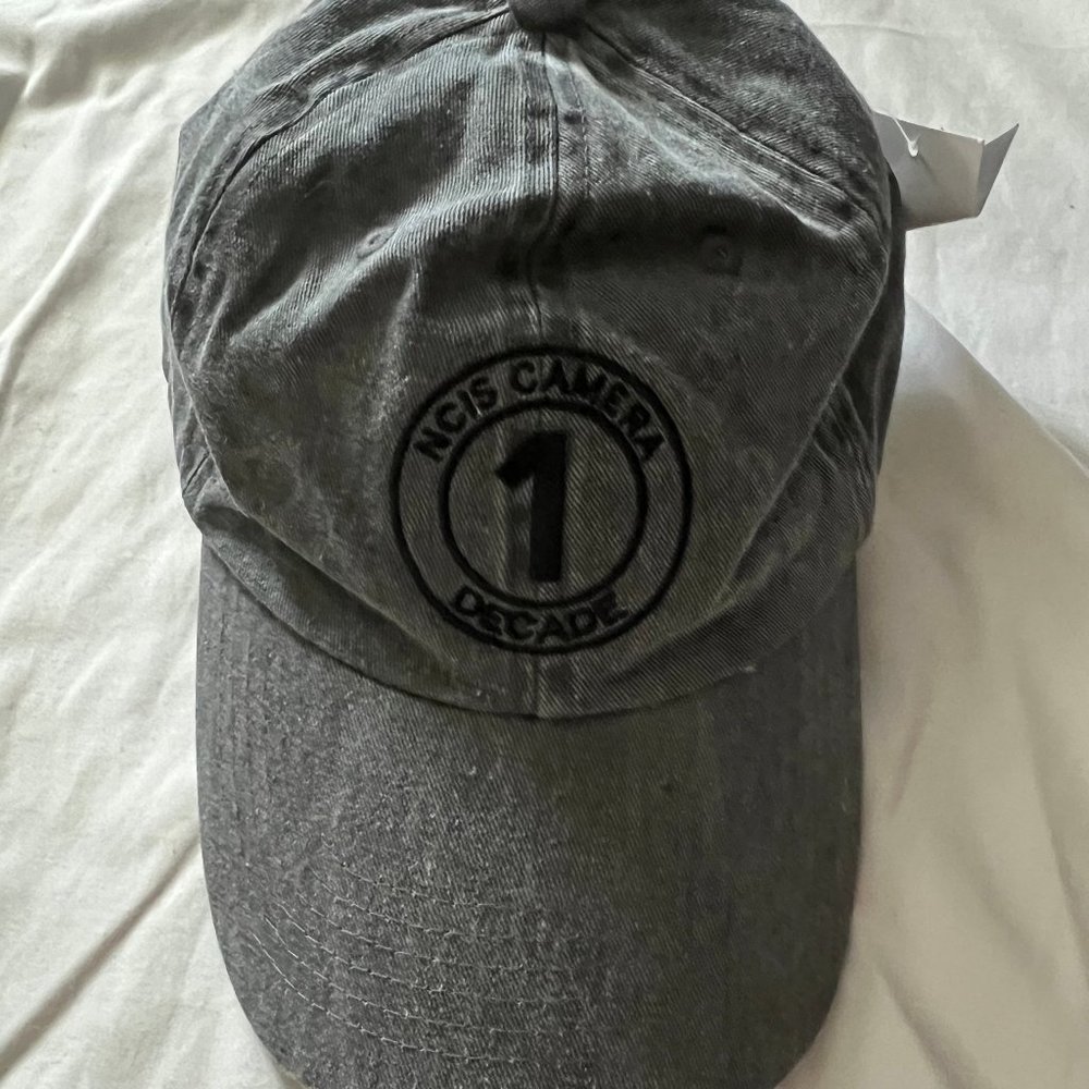 NCIS CBS TV Show Cast & Crew 1 Decade Camera Dept. Baseball Hat/Cap – New